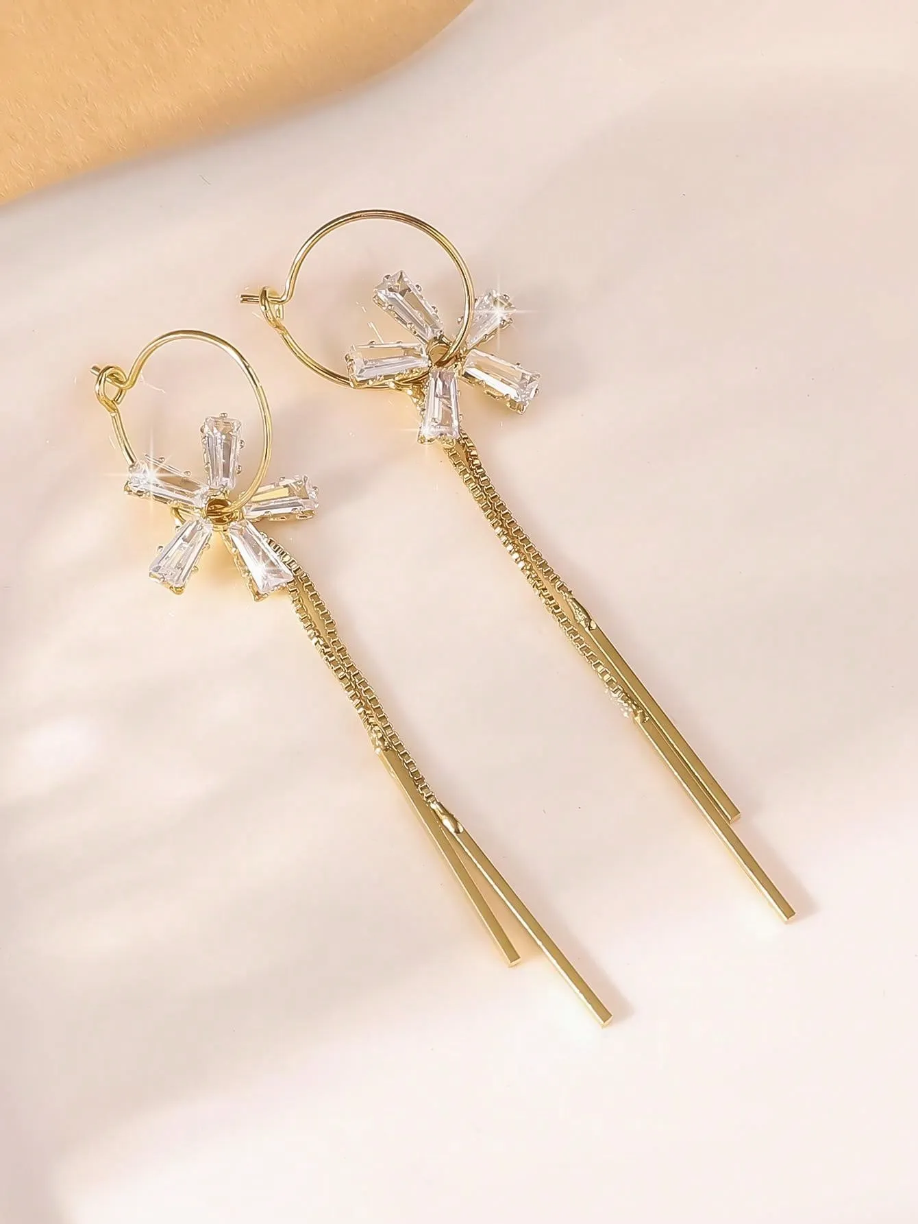 1 Pair European & American Style Diamond Flower Tassel Delicate Elegant Lady Earrings, Suitable For Everyday Wear,Gatherings, Valentine's Day, Dating, Music Festivals, And Decorative Gift