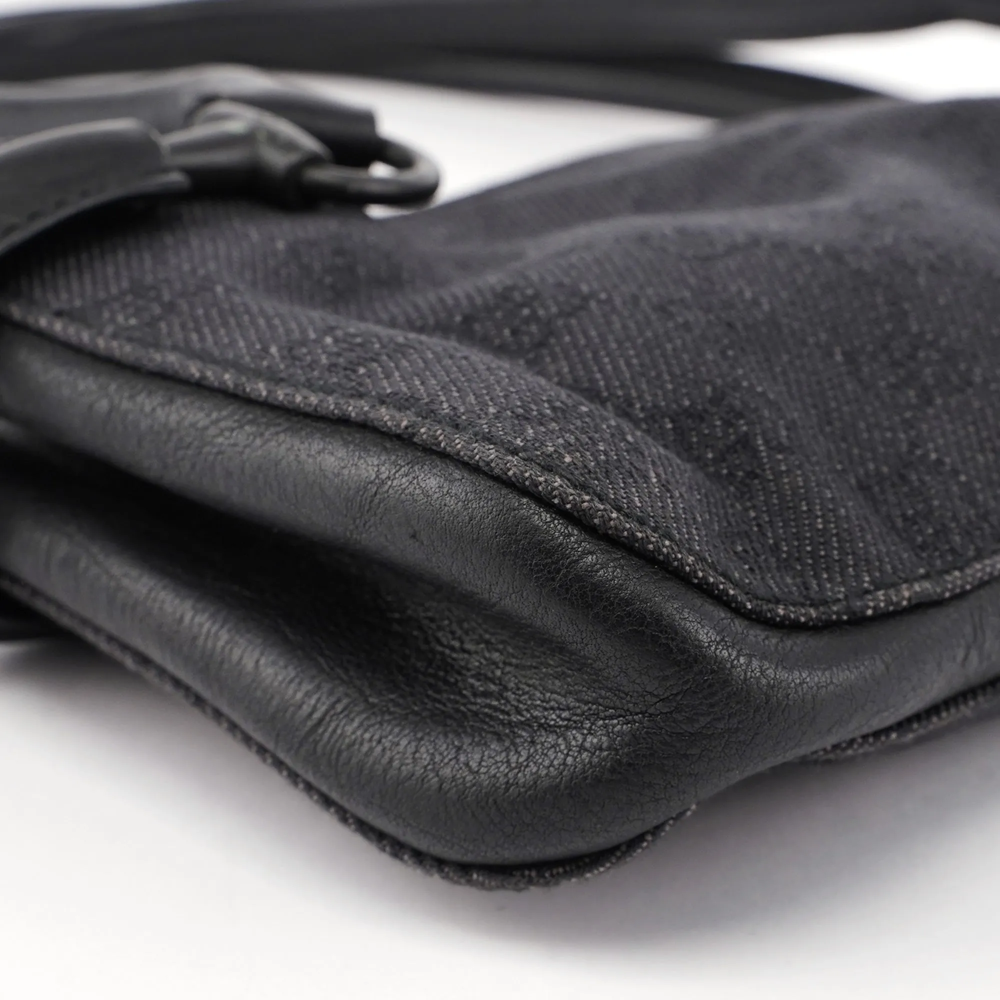 101345 Black GG Horsebit Tote
