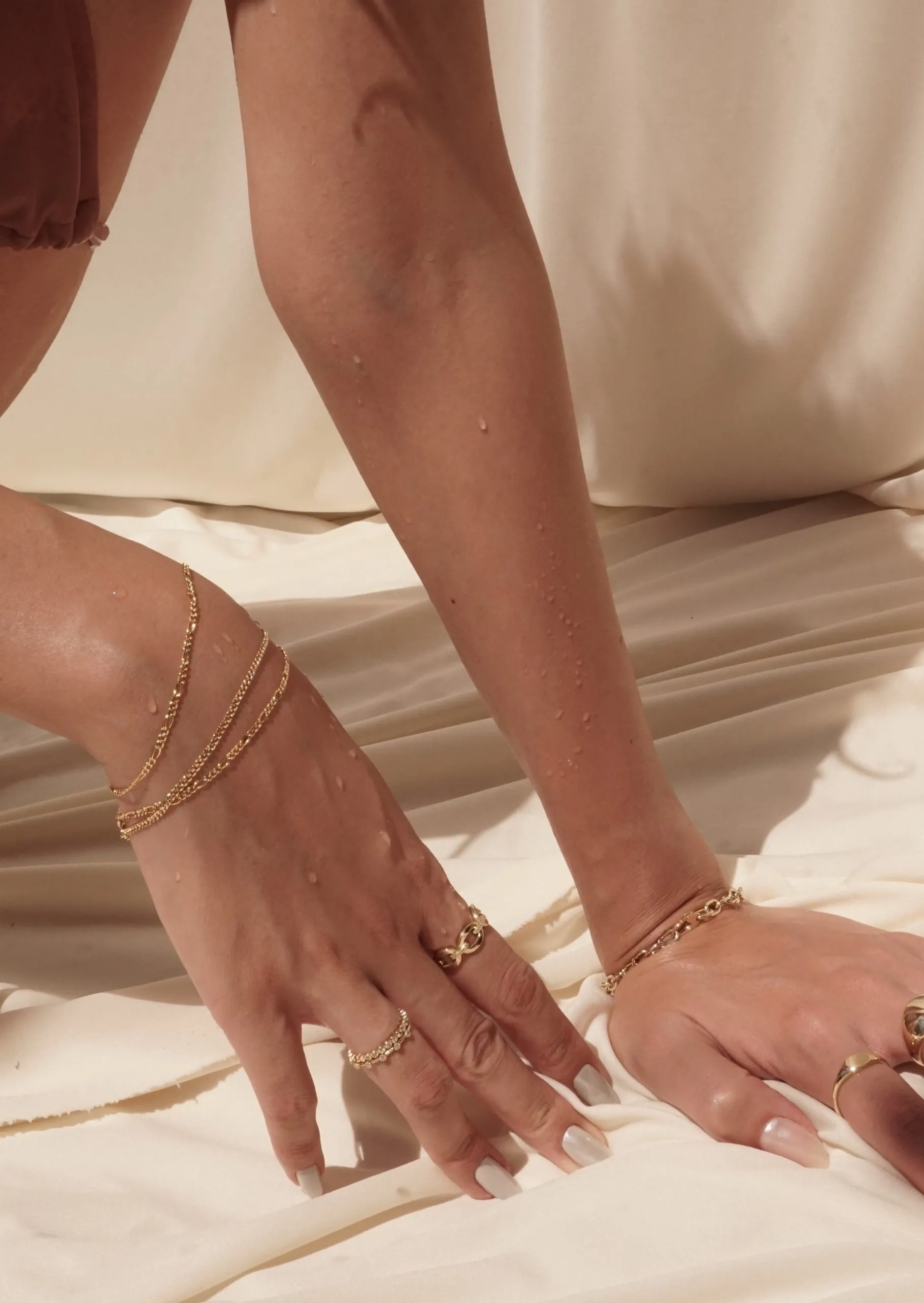 10k Gold Figaro Bracelet