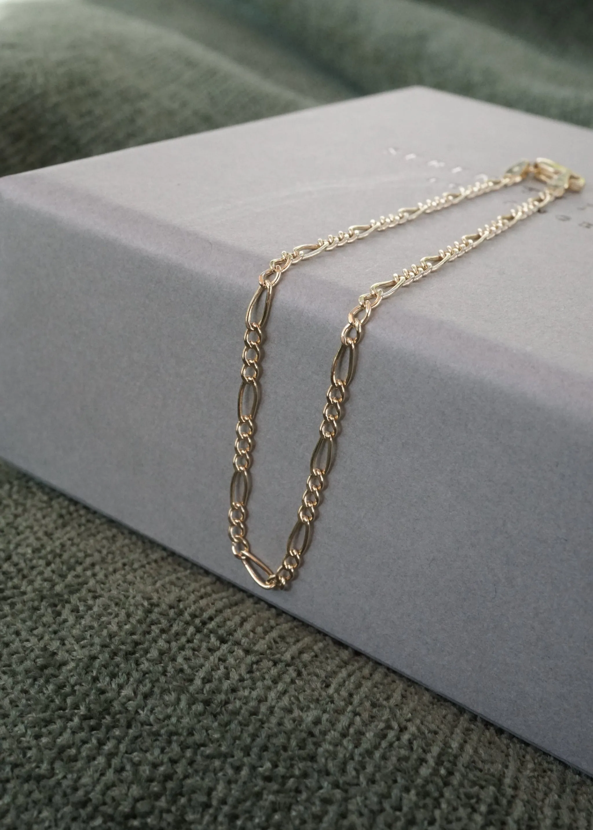 10k Gold Figaro Bracelet