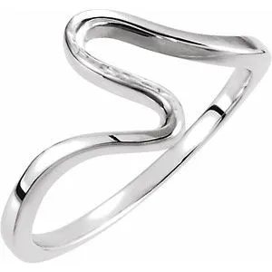 10K White Metal Fashion Ring