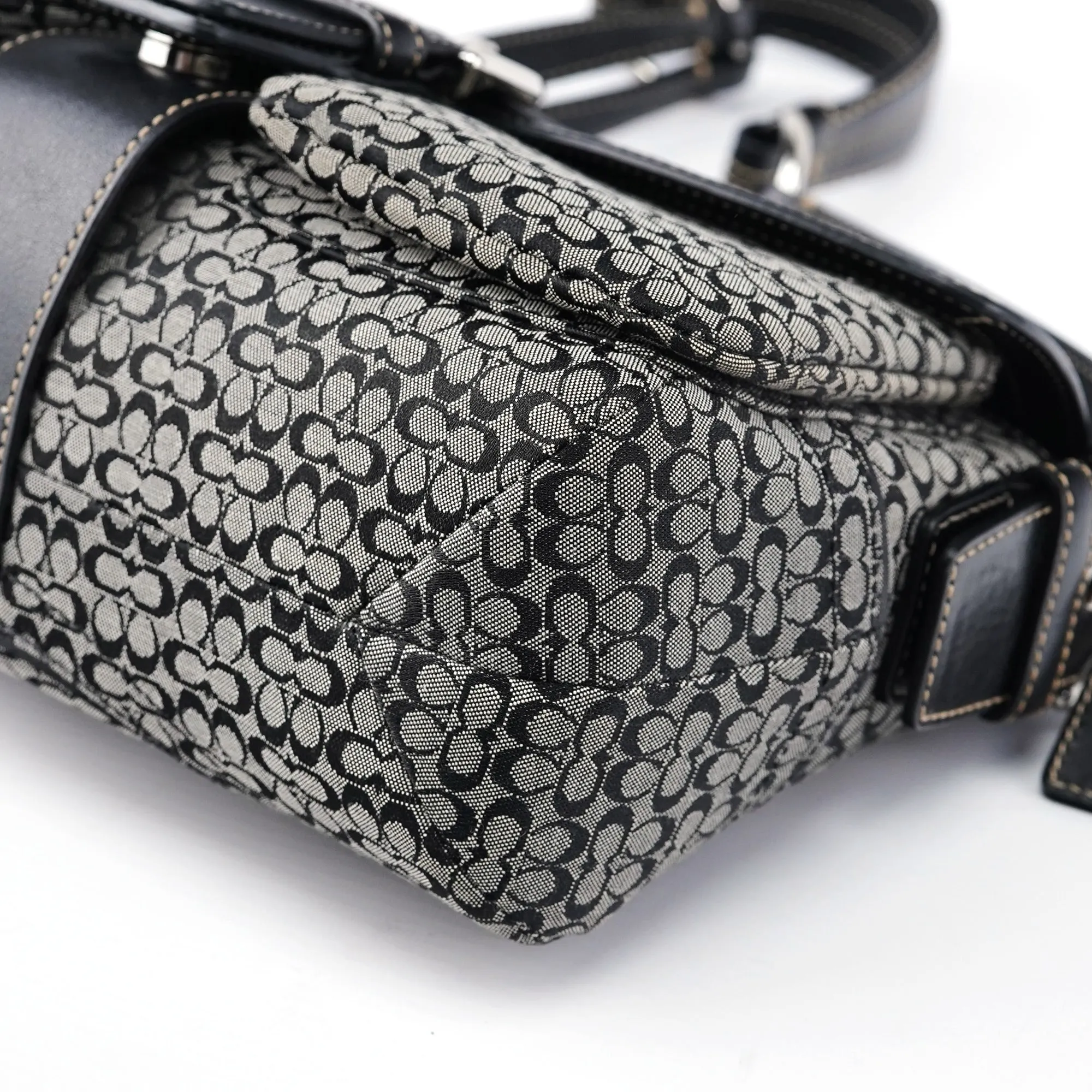 1463 Signature C Soho Shoulder Bag