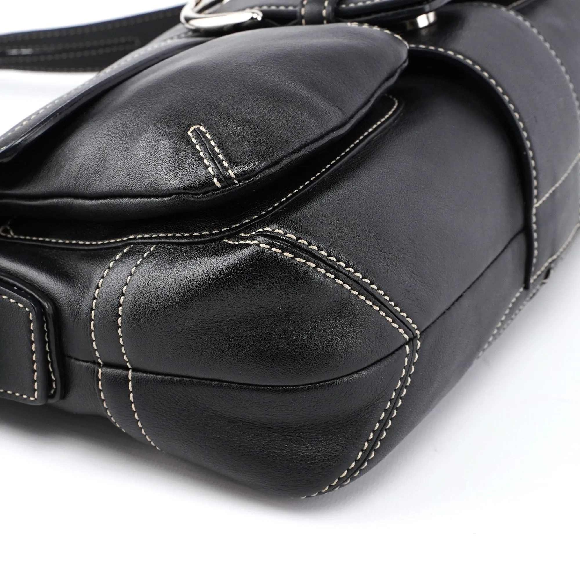 3653 Black Leather Soho Shoulder Bag
