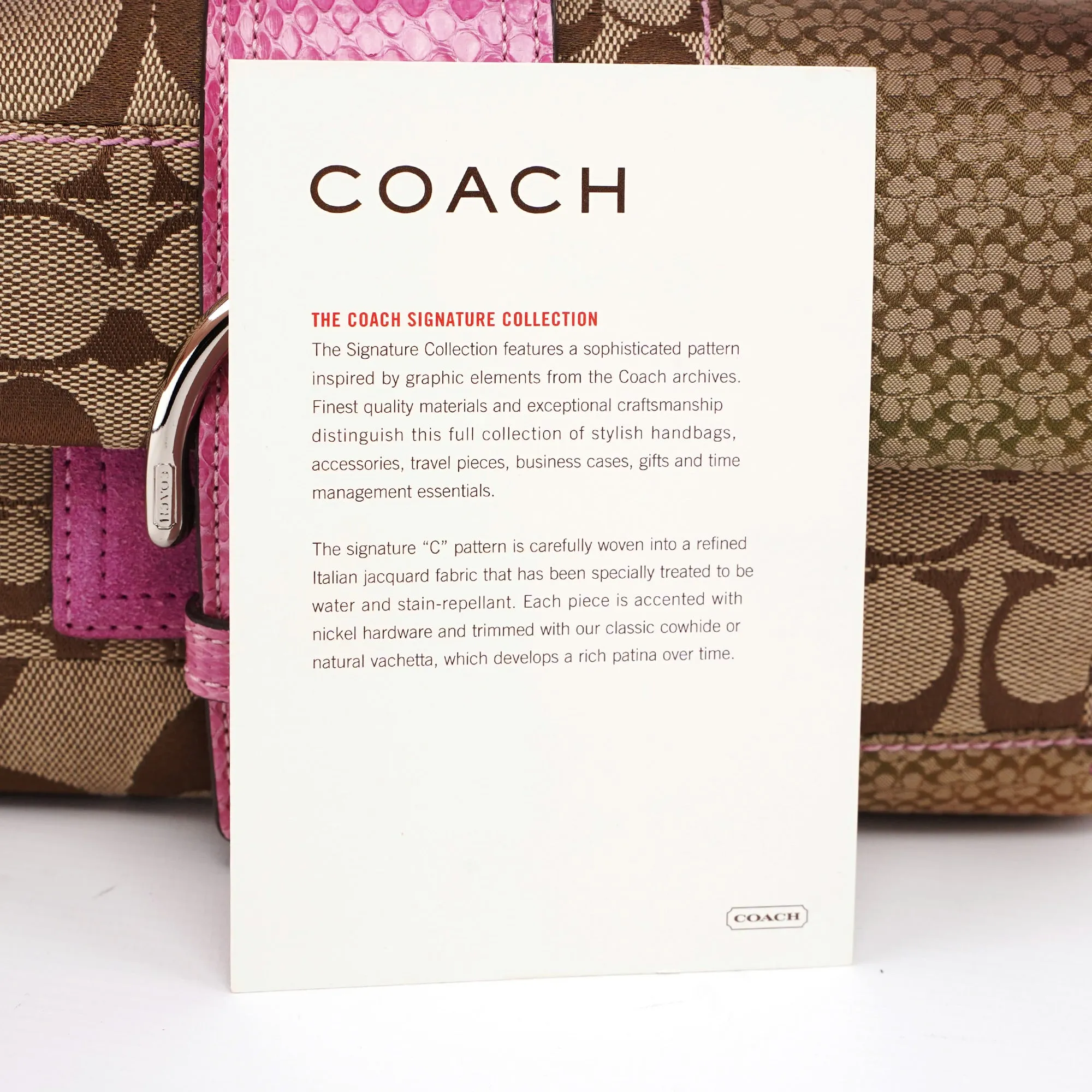 3689 Beige Pink Signature C Soho Shoulder Bag