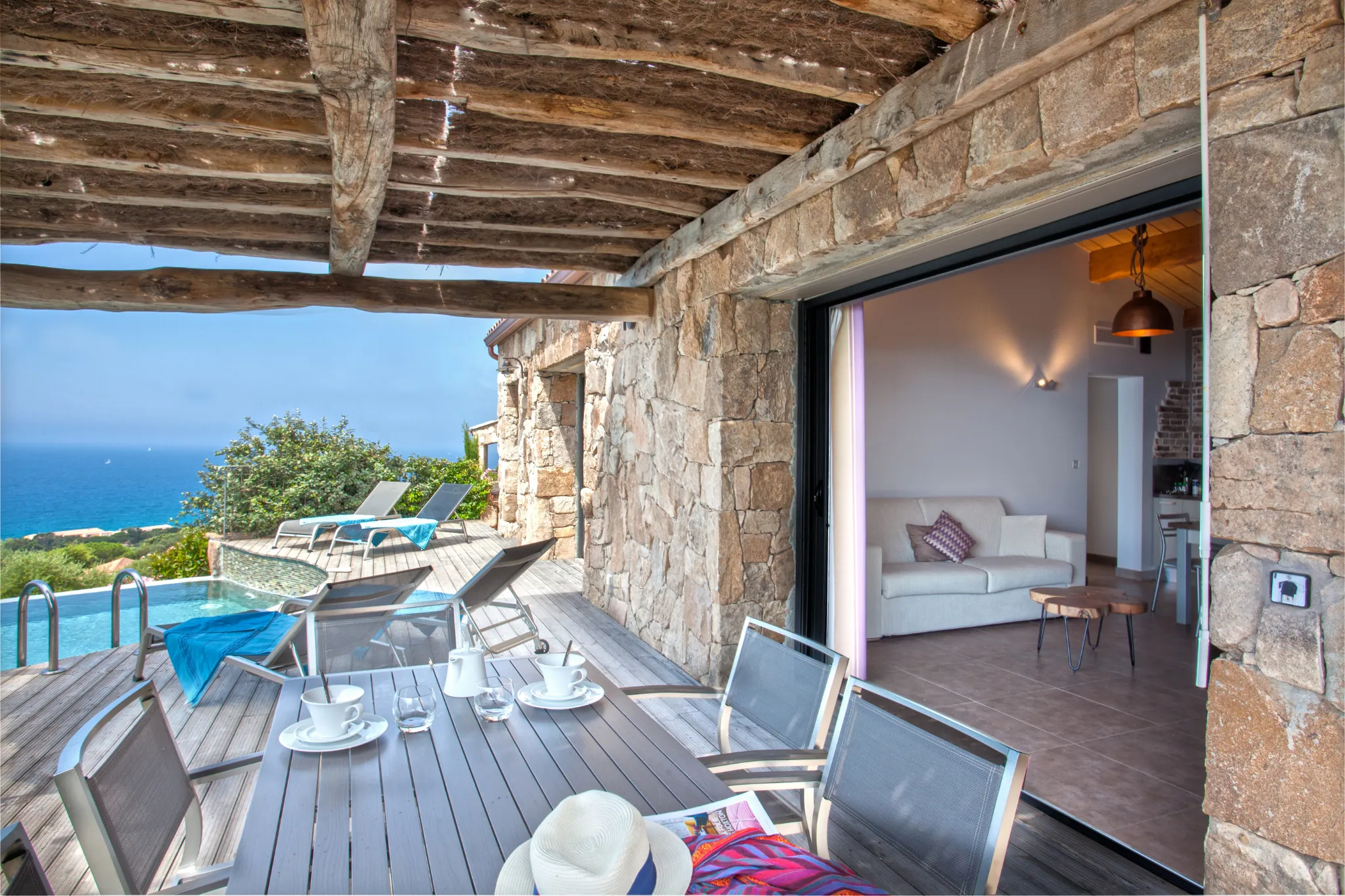 5* Coaching - Personal Growth Experience in Corsica with Valérie Orsoni & Zuliya Khawaja