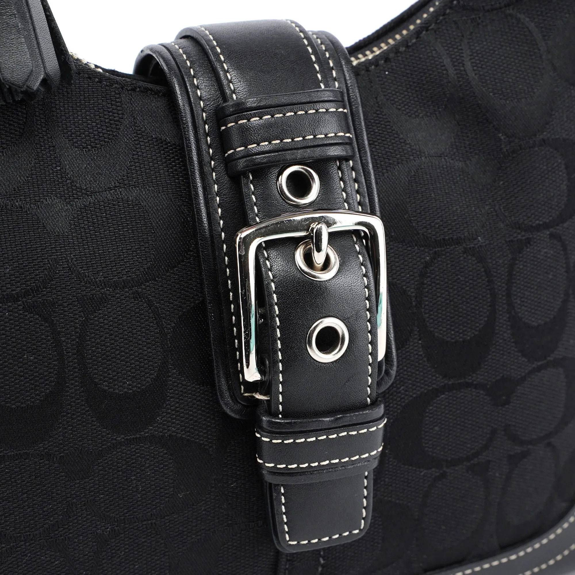6823 Black Signature C Soho Shoulder Bag