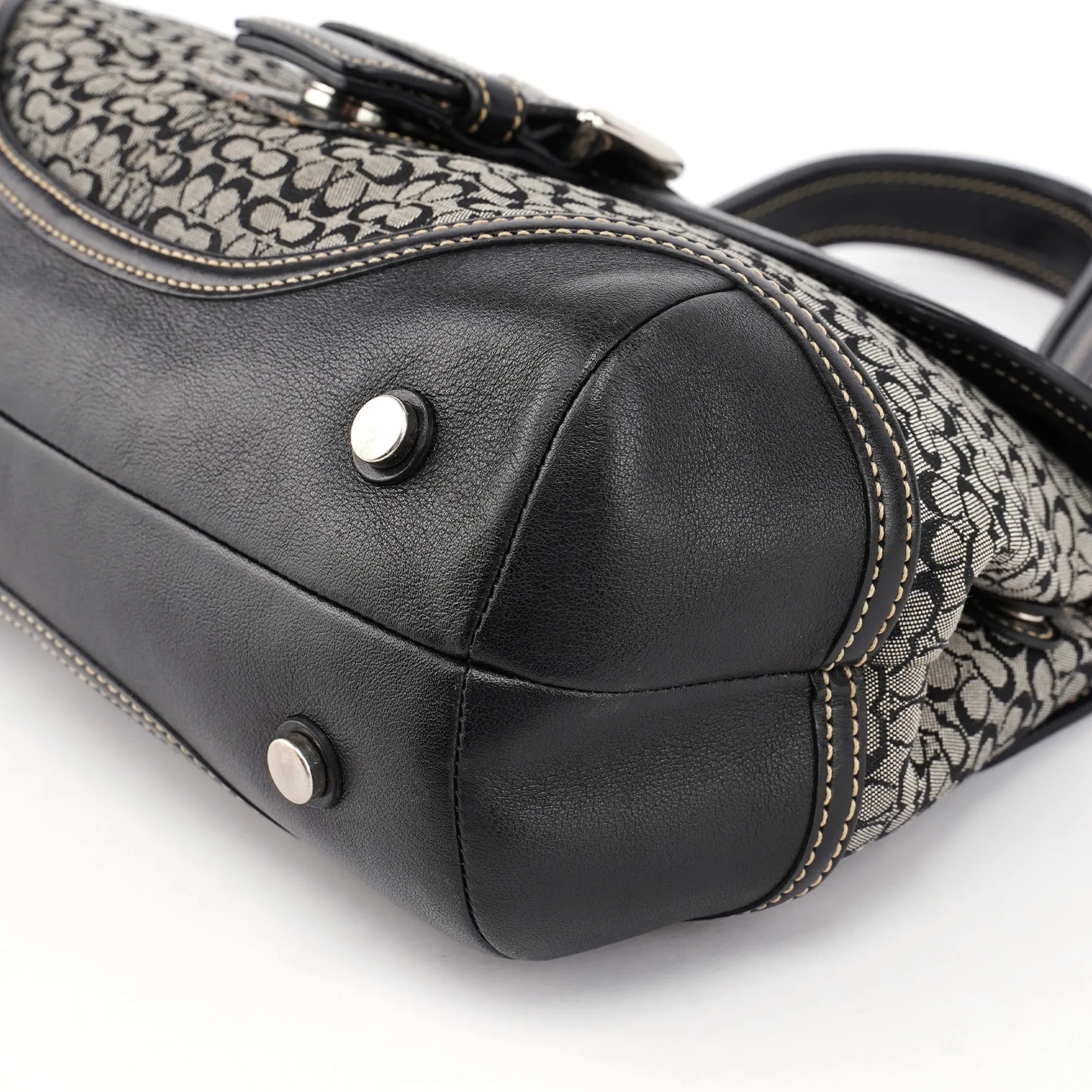 7078 Grey Signature C Soho Top Handle Bag
