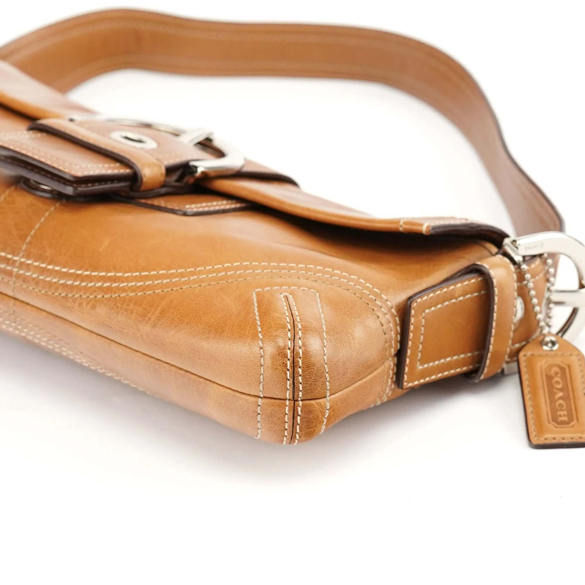 8A05 Brown Leather Soho Shoulder Bag