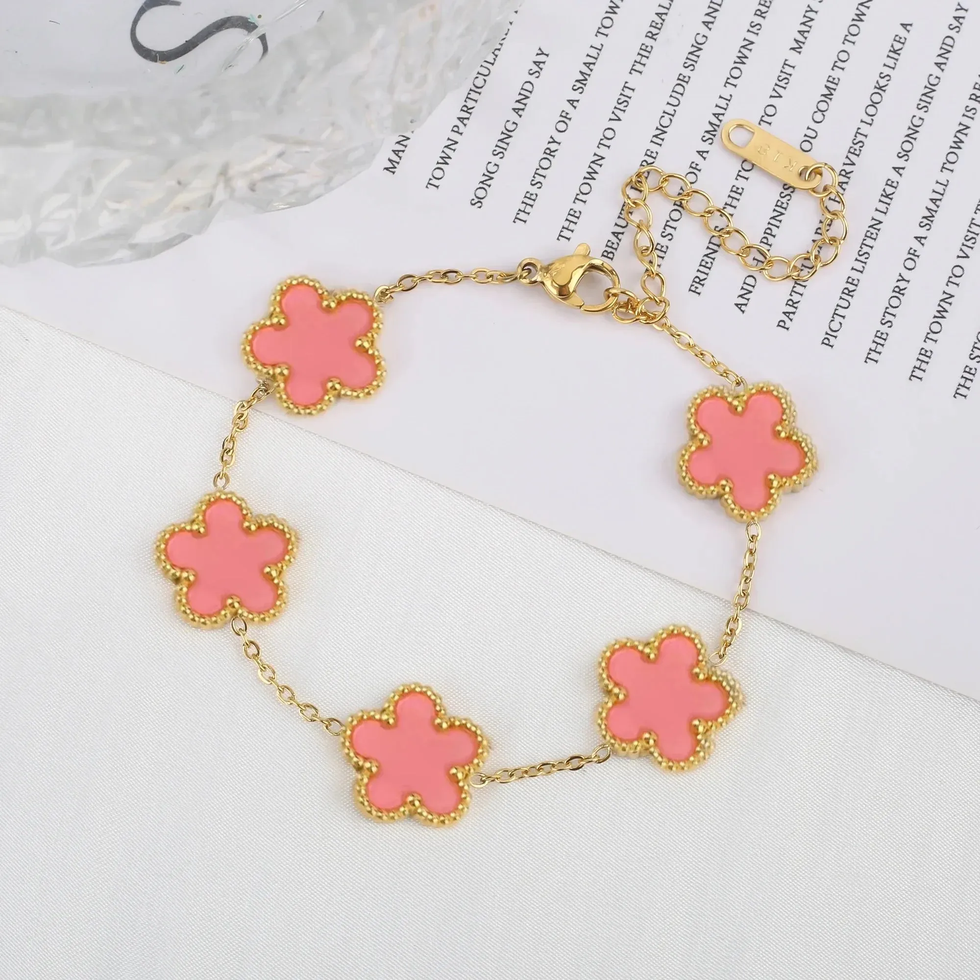 Adjustable New Design Gold Plated Stainless Steel 316L Plant Flower Bracelet With Five Leaf Petals Women's Luxury Gifts Clover