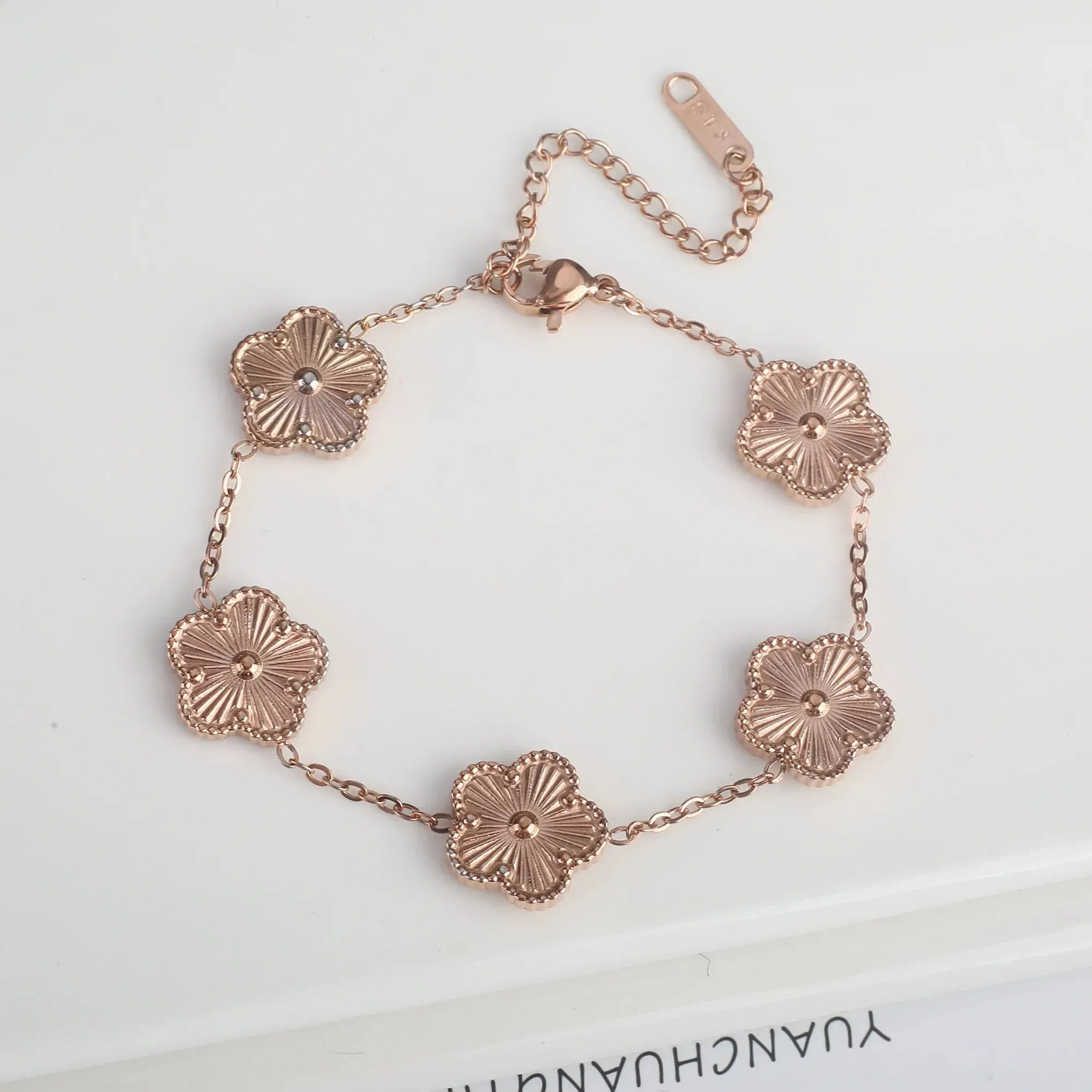 Adjustable New Design Gold Plated Stainless Steel 316L Plant Flower Bracelet With Five Leaf Petals Women's Luxury Gifts Clover