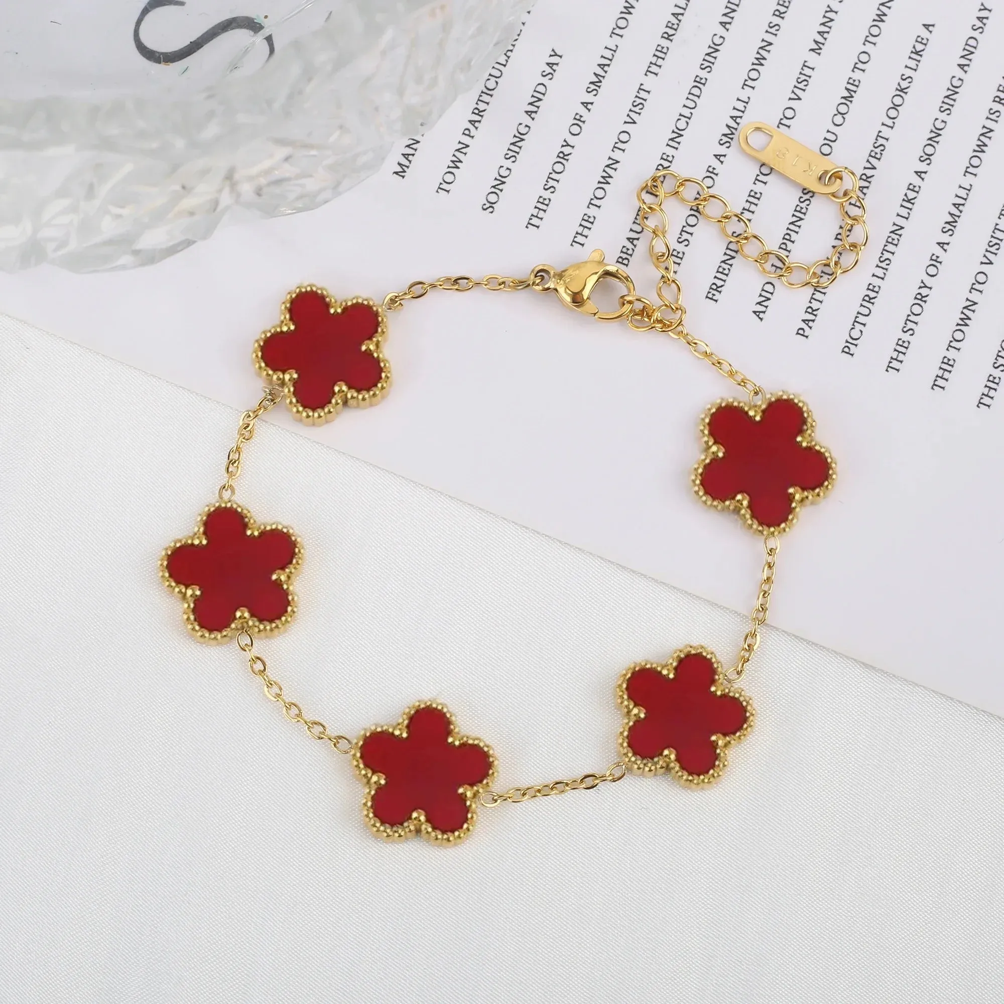 Adjustable New Design Gold Plated Stainless Steel 316L Plant Flower Bracelet With Five Leaf Petals Women's Luxury Gifts Clover