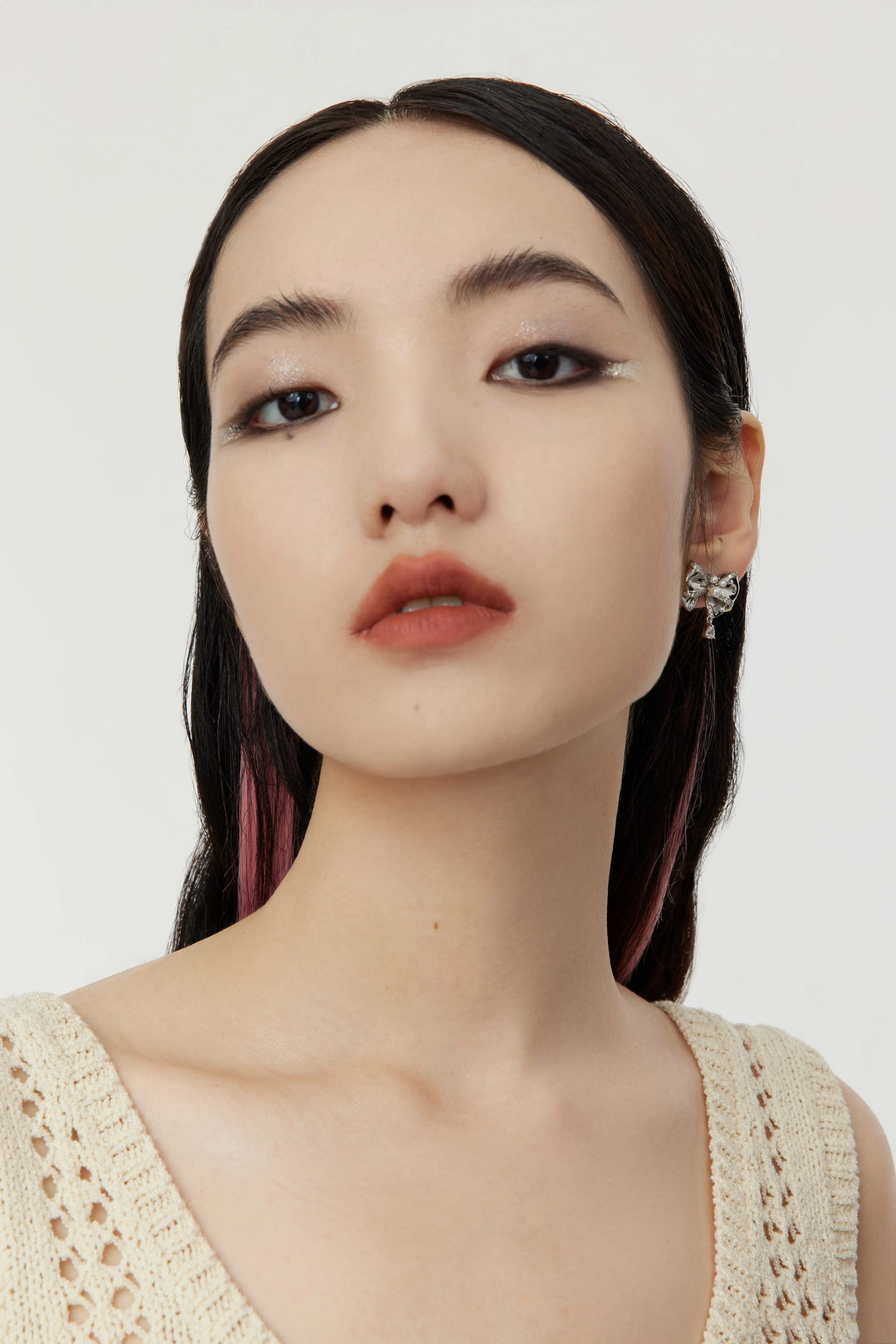 Afternoon Lily Earrings