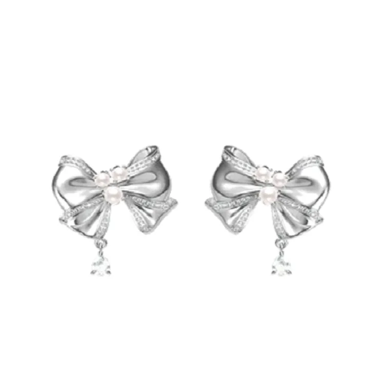 Afternoon Lily Earrings
