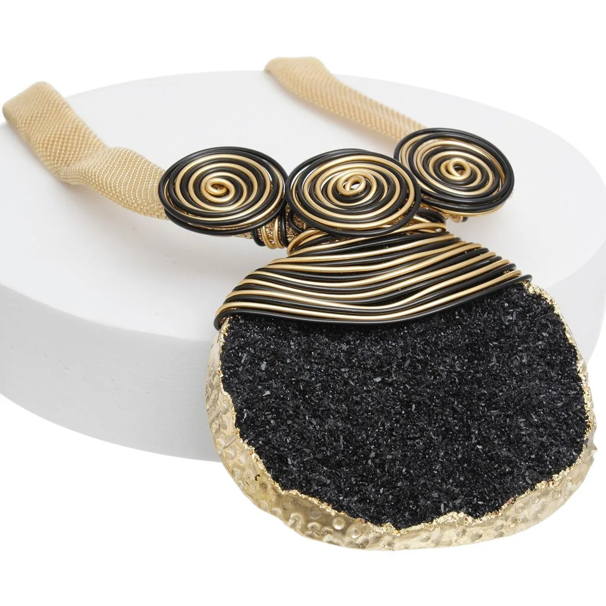 Artistic Black Druzy Pendant Necklace Set with Gold Mesh Chain