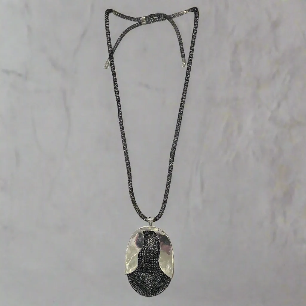 Bel-Eve Frances Necklace
