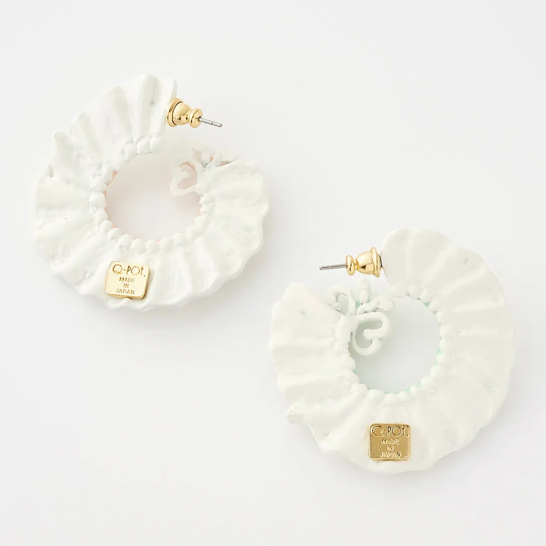 Butterfly Cream Hoop Pierced Earrings (Pair)【Japan Jewelry】