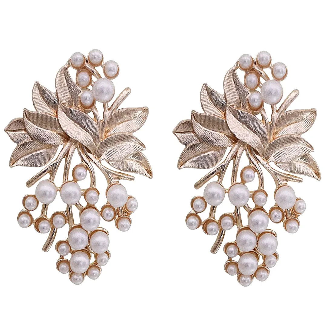 Combo of 2 Chandbali and Flower Pearl Stud Earrings