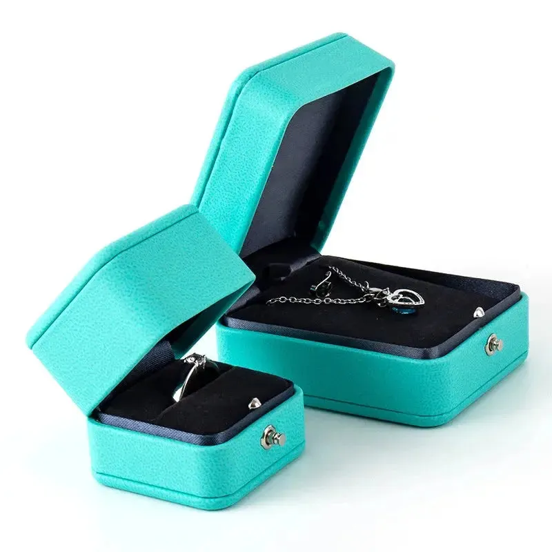Elegant Romantic Jewelry Box for Weddings & Proposals
