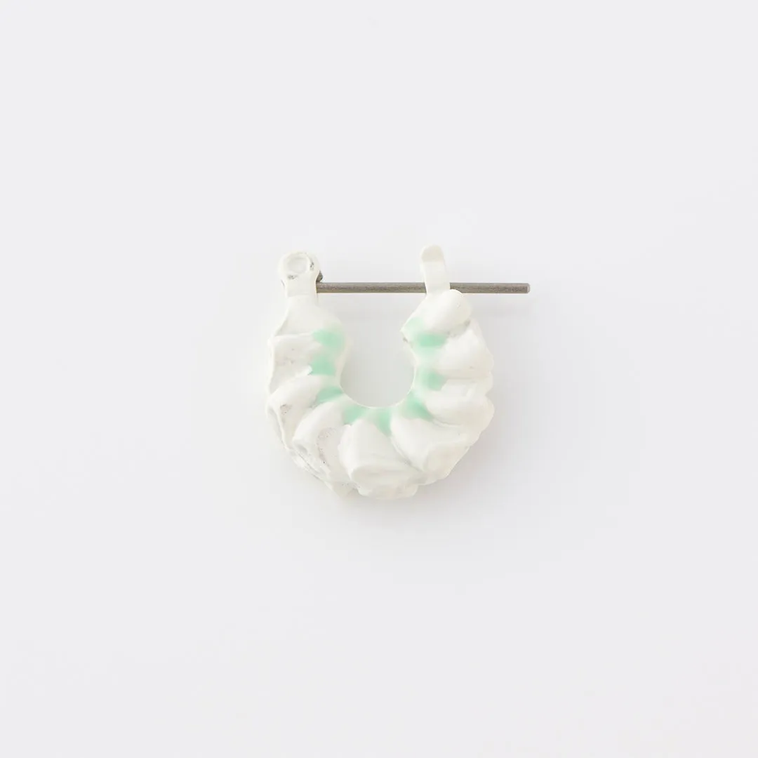 Frill Cream Small Hoop Pierced Earring (Mint / Single)【Japan Jewelry】