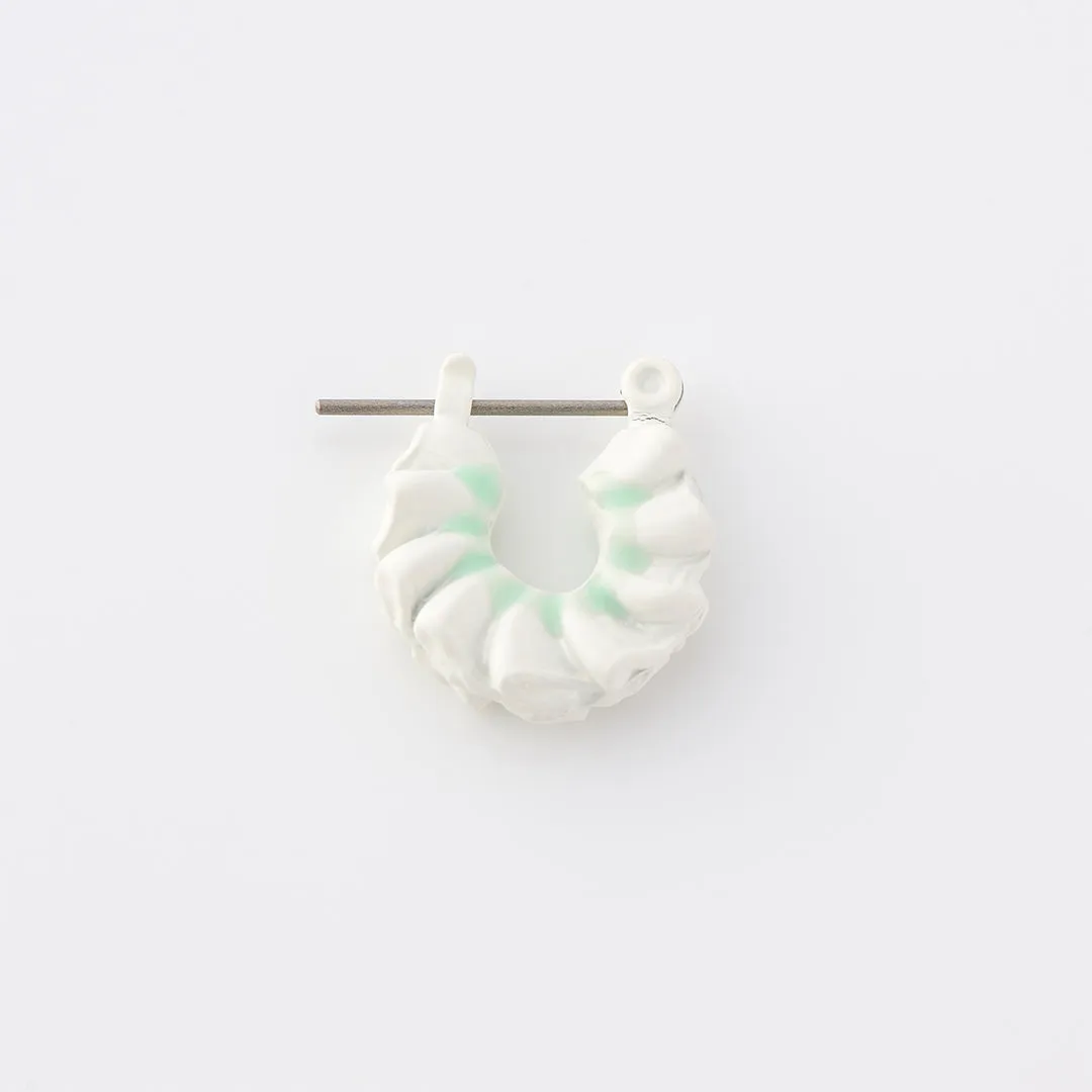 Frill Cream Small Hoop Pierced Earring (Mint / Single)【Japan Jewelry】