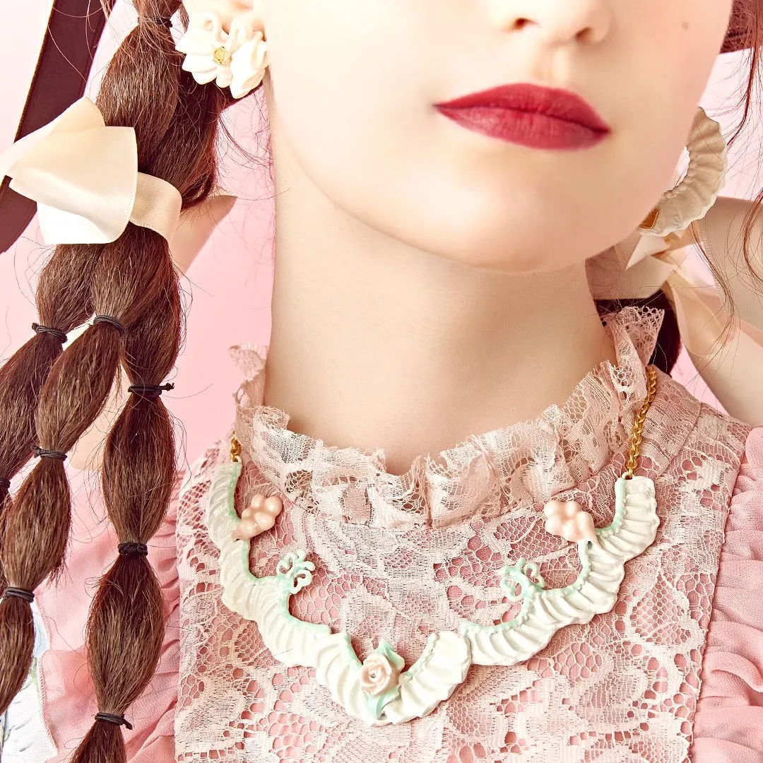 Frill Rose Cream Necklace【Japan Jewelry】