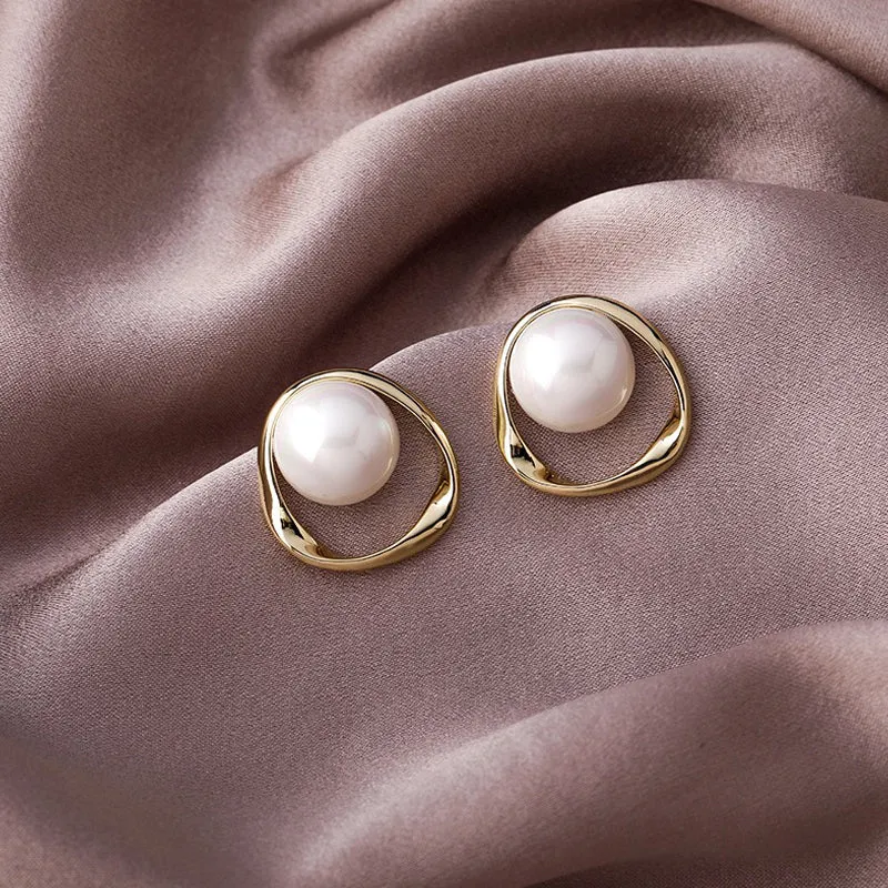 Irregular Geometric Pearl Hollow Stud Earrings