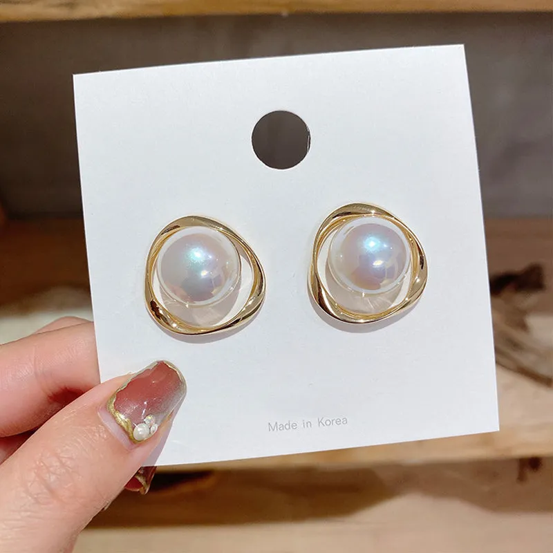 Irregular Geometric Pearl Hollow Stud Earrings