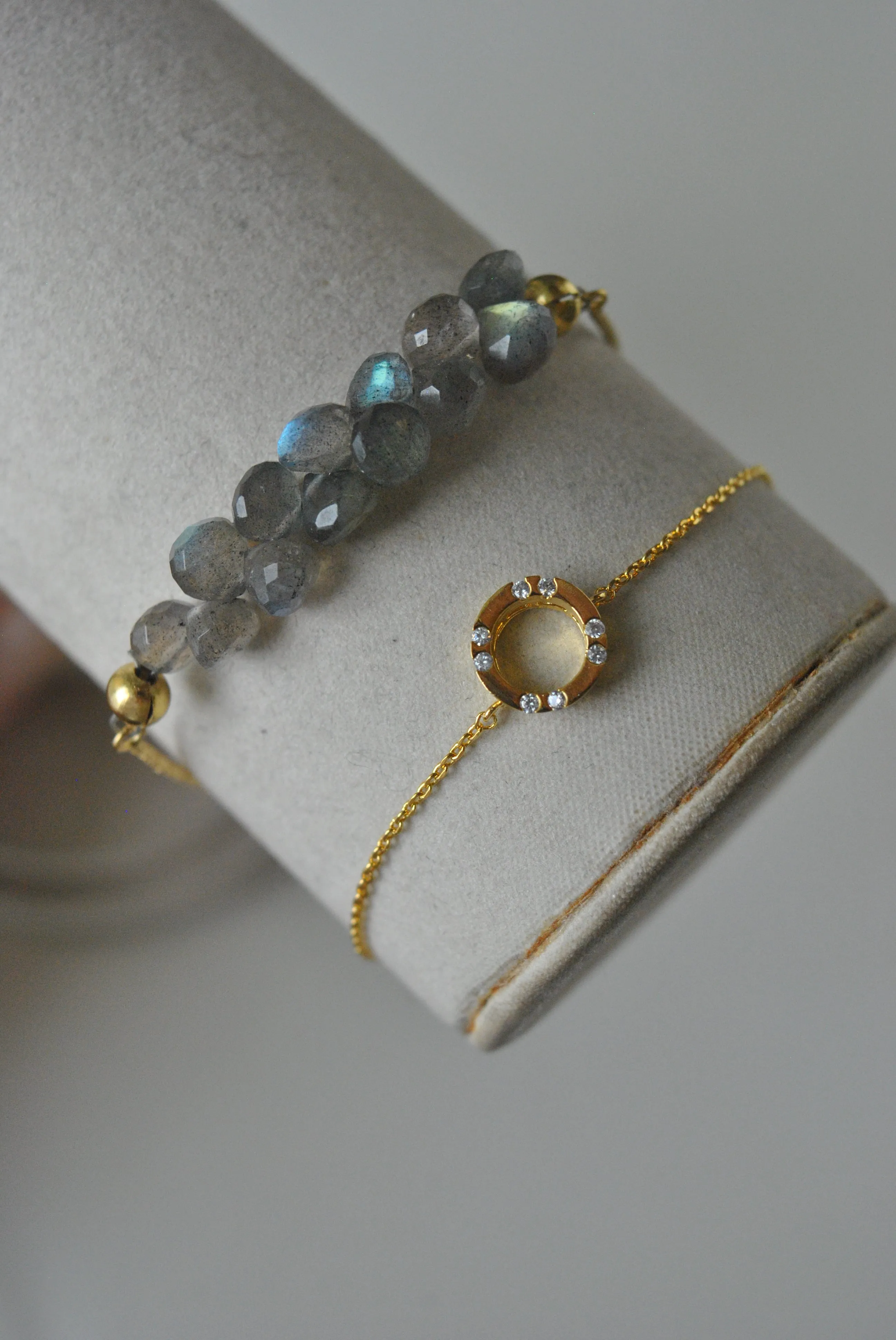 KASHMERE BRACELETS COLLECTION - LABRADORITE LOVE