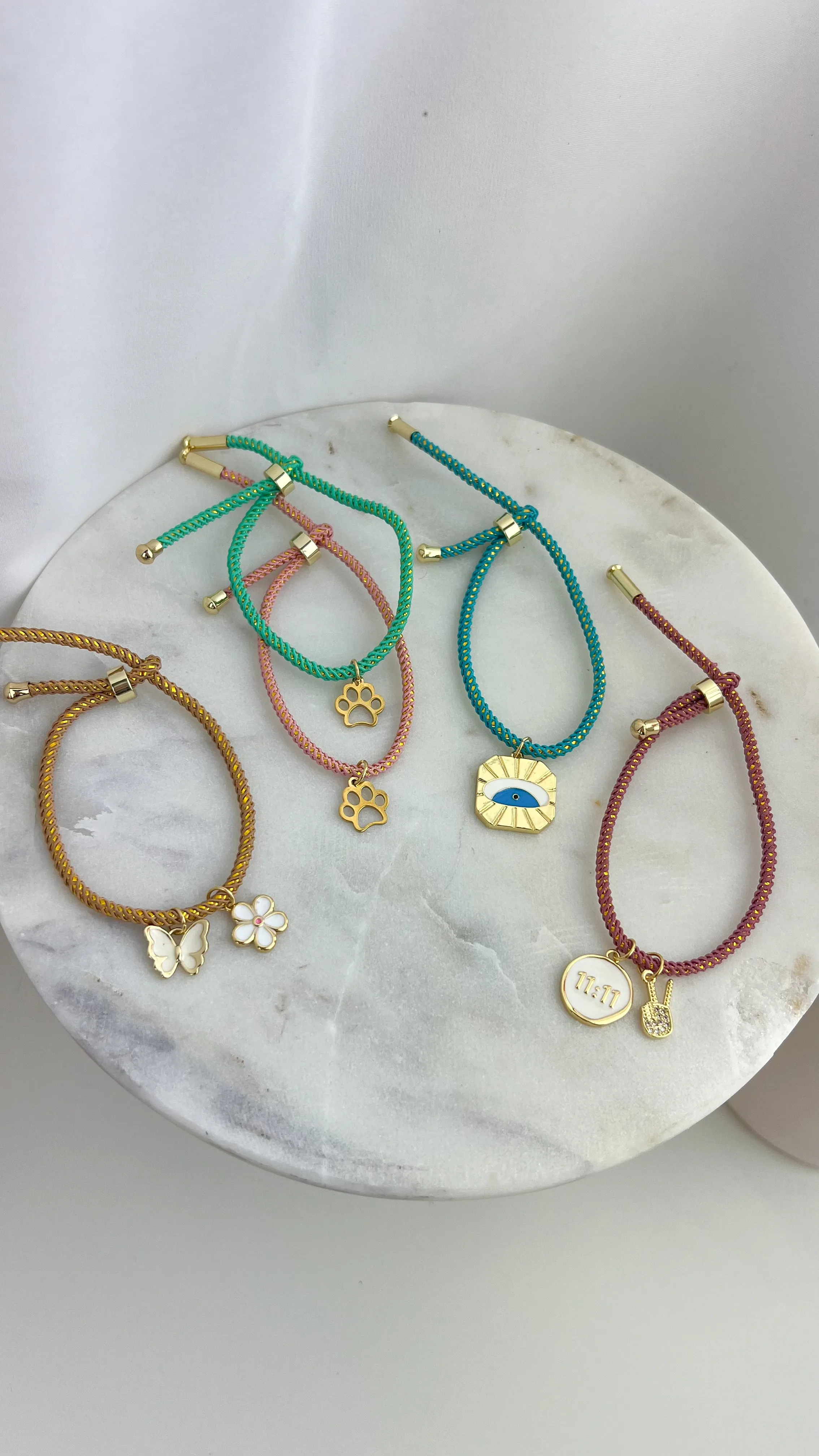 Lucky Charms Bracelets 1.4