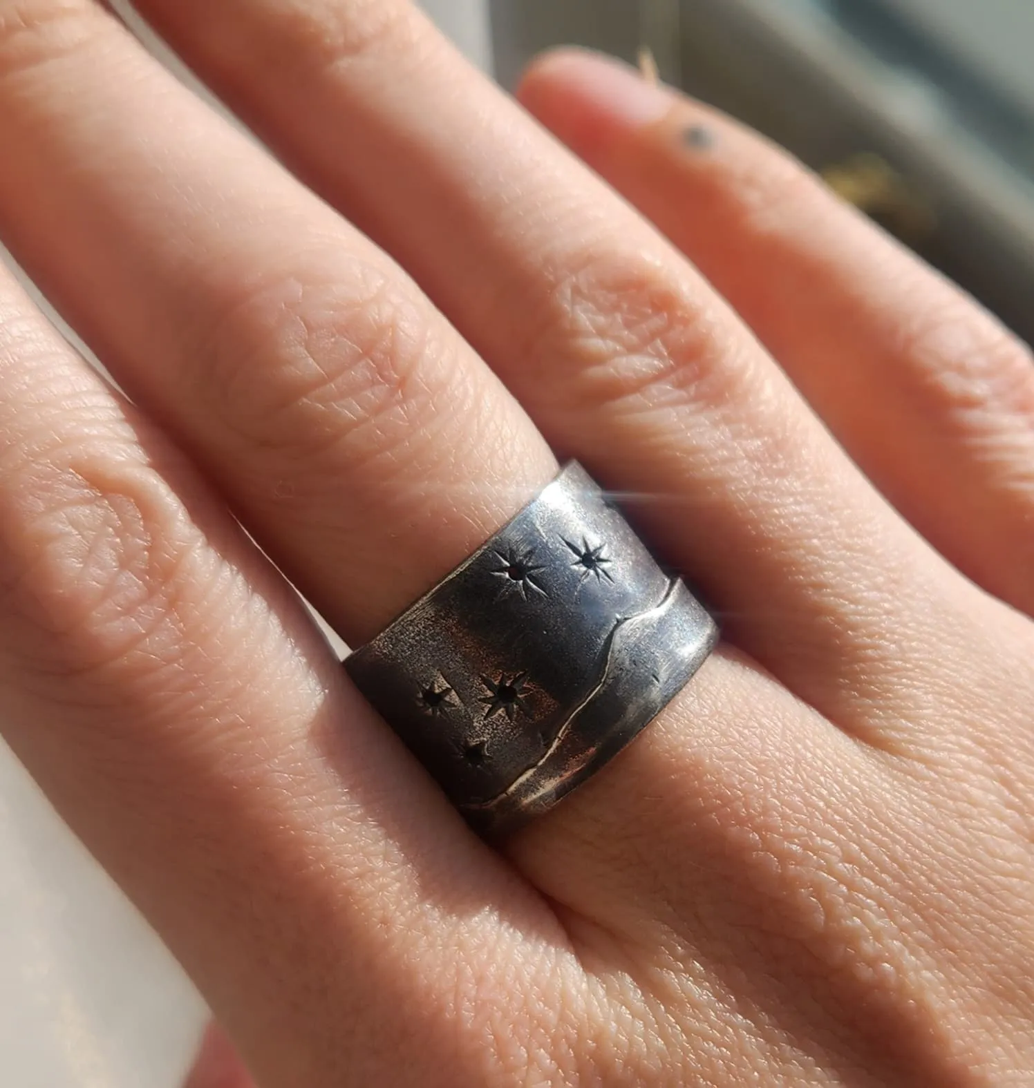 Matariki Maunga Ring in Oxidised Silver