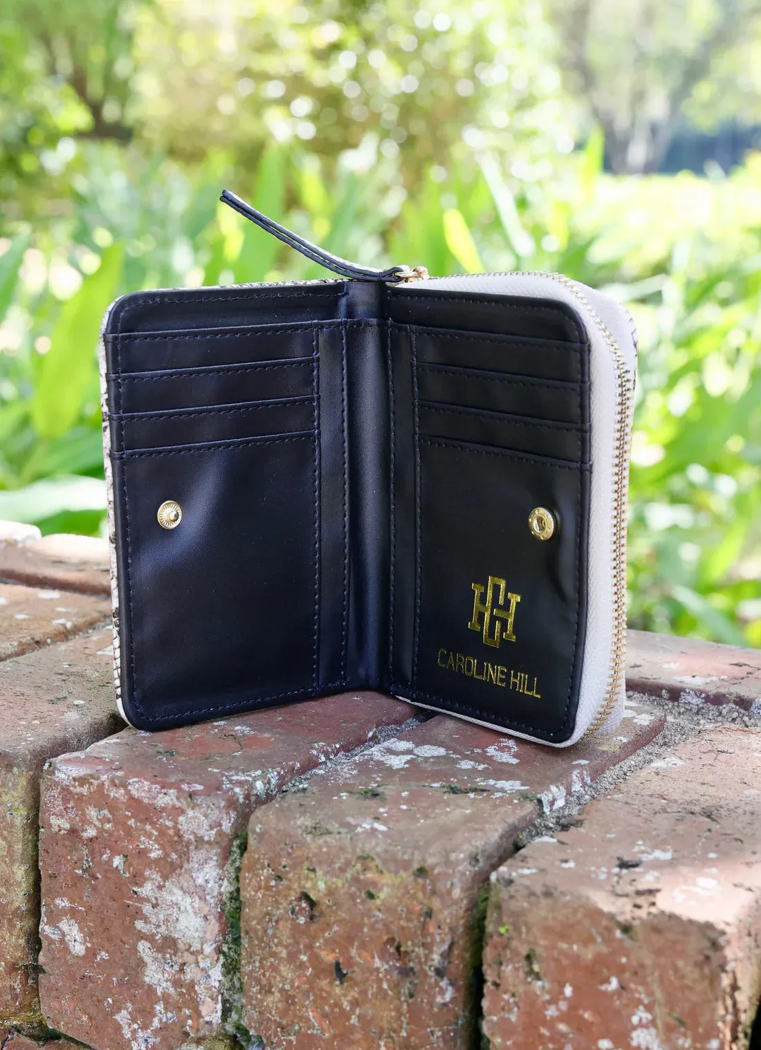 Nadine Zippered Wallet Mocha ES