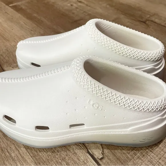 NEW UGG Kid's Size 2 White Tasman Sport Waterproof‎ Slip On