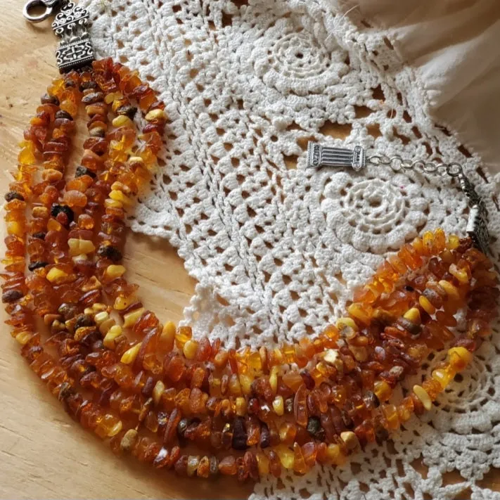 Ordinary Magic / Designer Jewelry Raw Amber Stone Hypoallergenic Necklace with Natural Amber Nuggets Gift for Momen