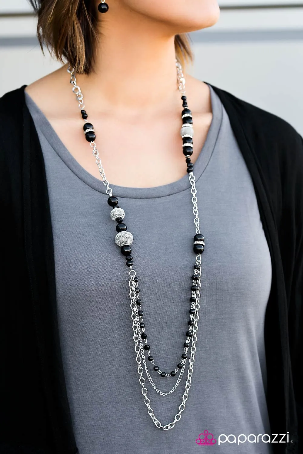 Paparazzi - Enmeshed In Elegance - Black Necklace
