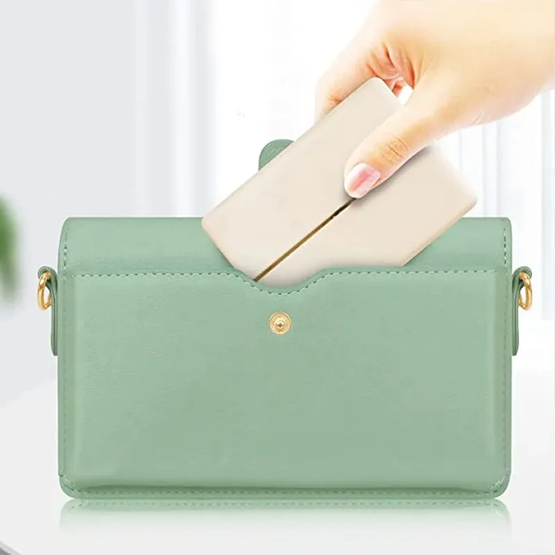 Portable magnetic Pill Case with 7 Compartments