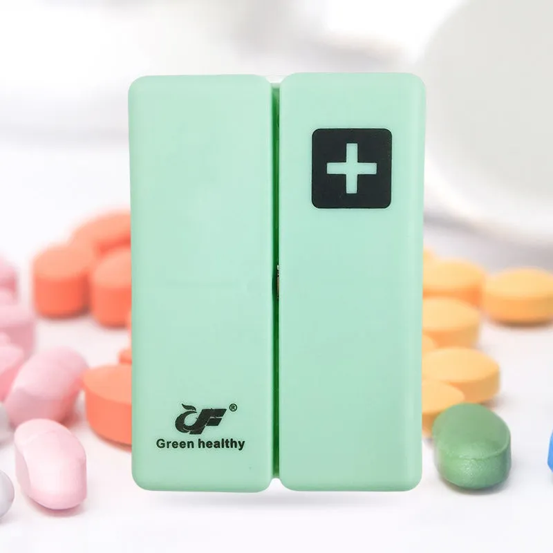 Portable magnetic Pill Case with 7 Compartments