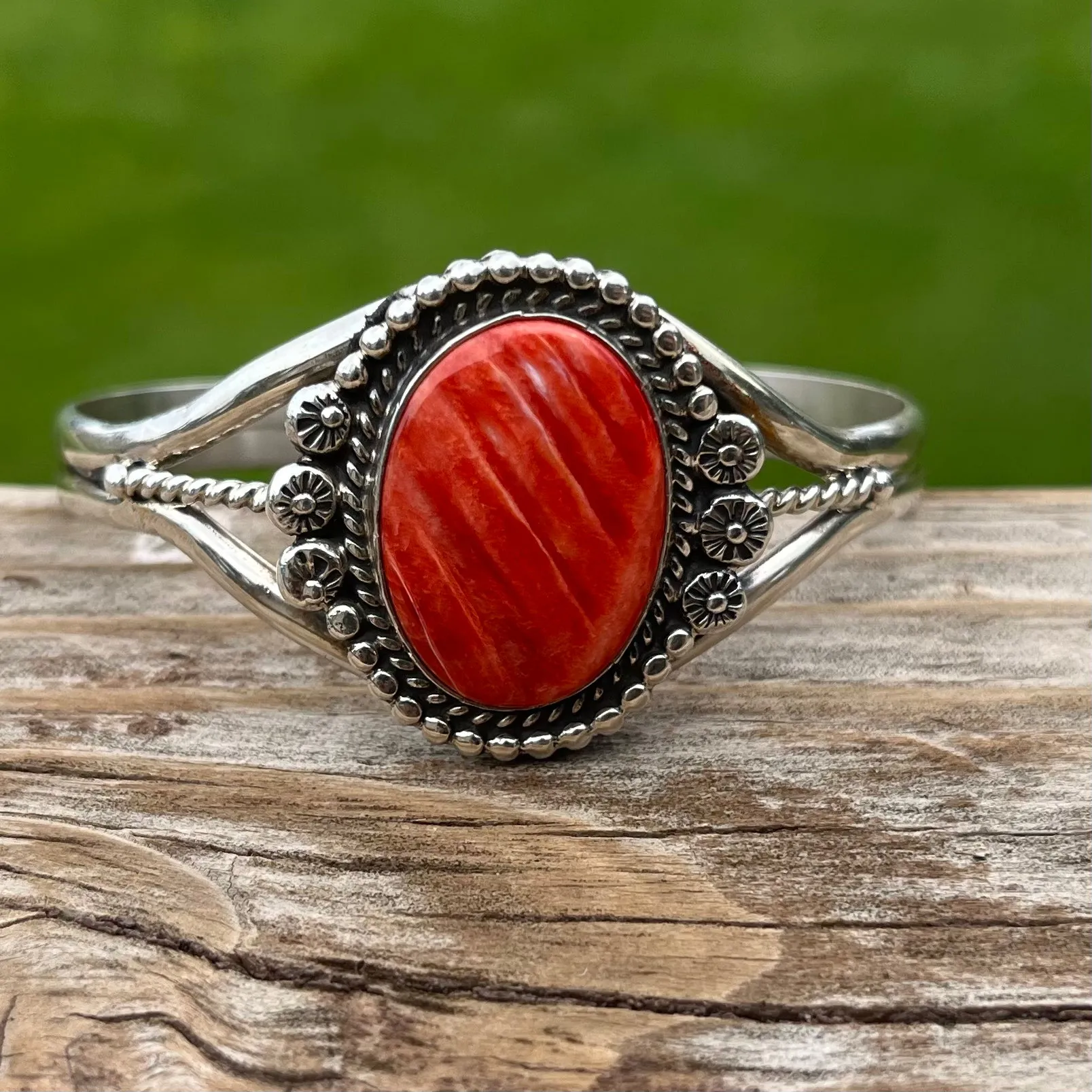 Red Spiny Oyster Bracelet