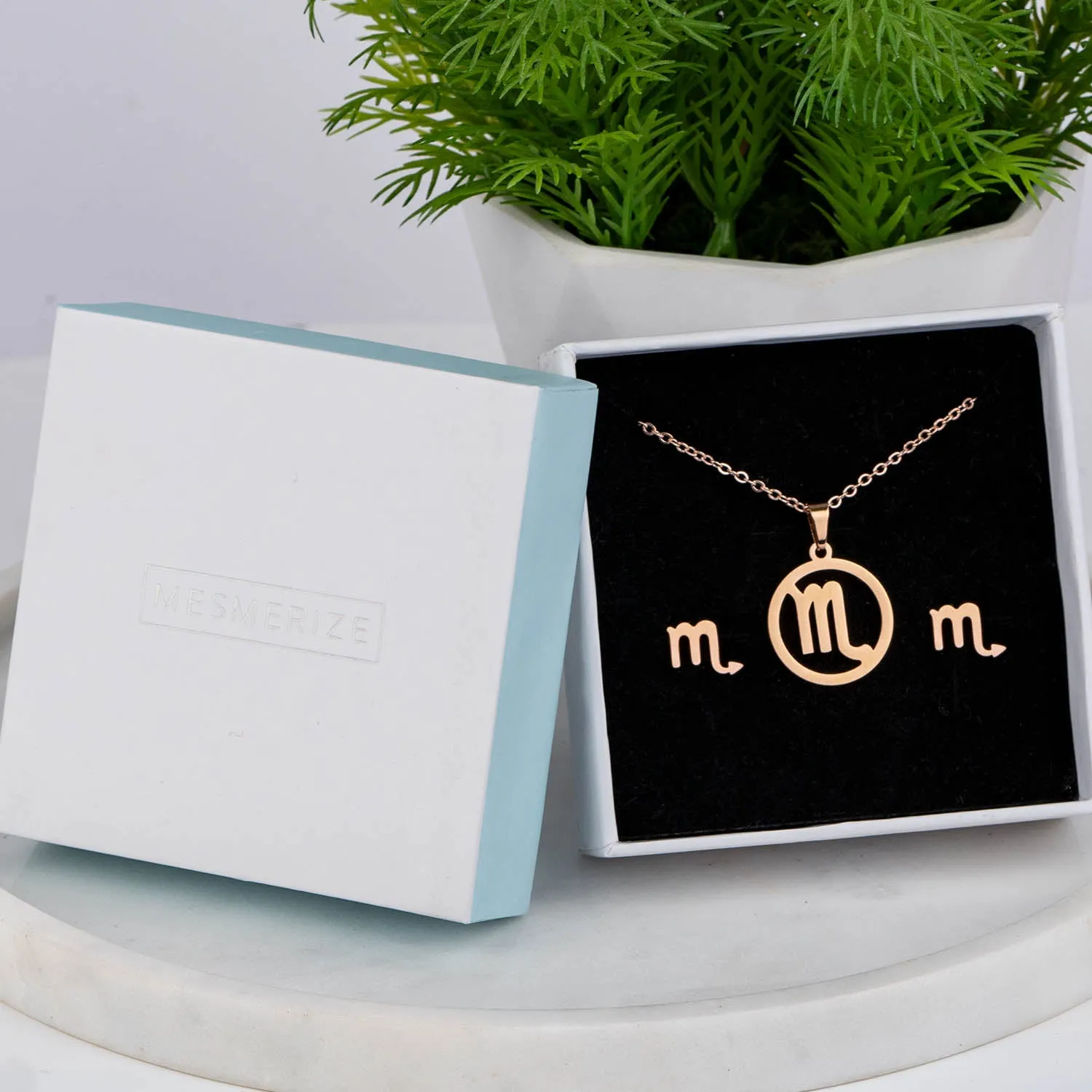Scorpio Necklace Earring Set (24 Oct - 22 Nov)