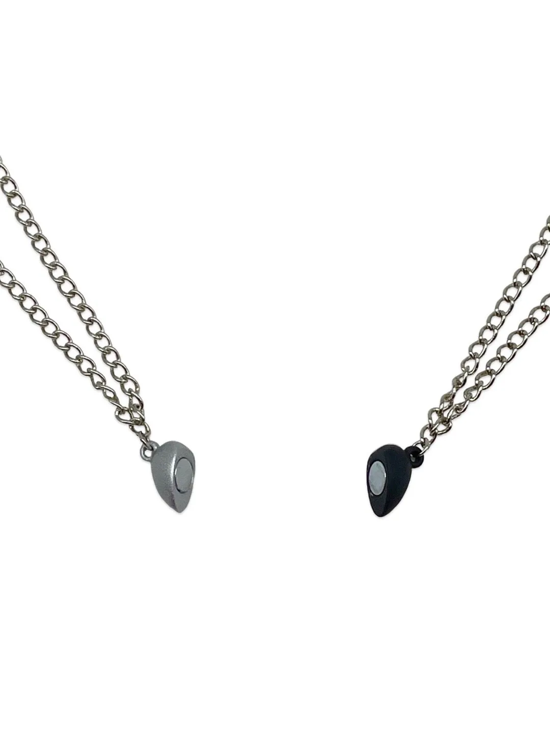 (Set of 2) Heart Hand Holding Magnet Bracelets