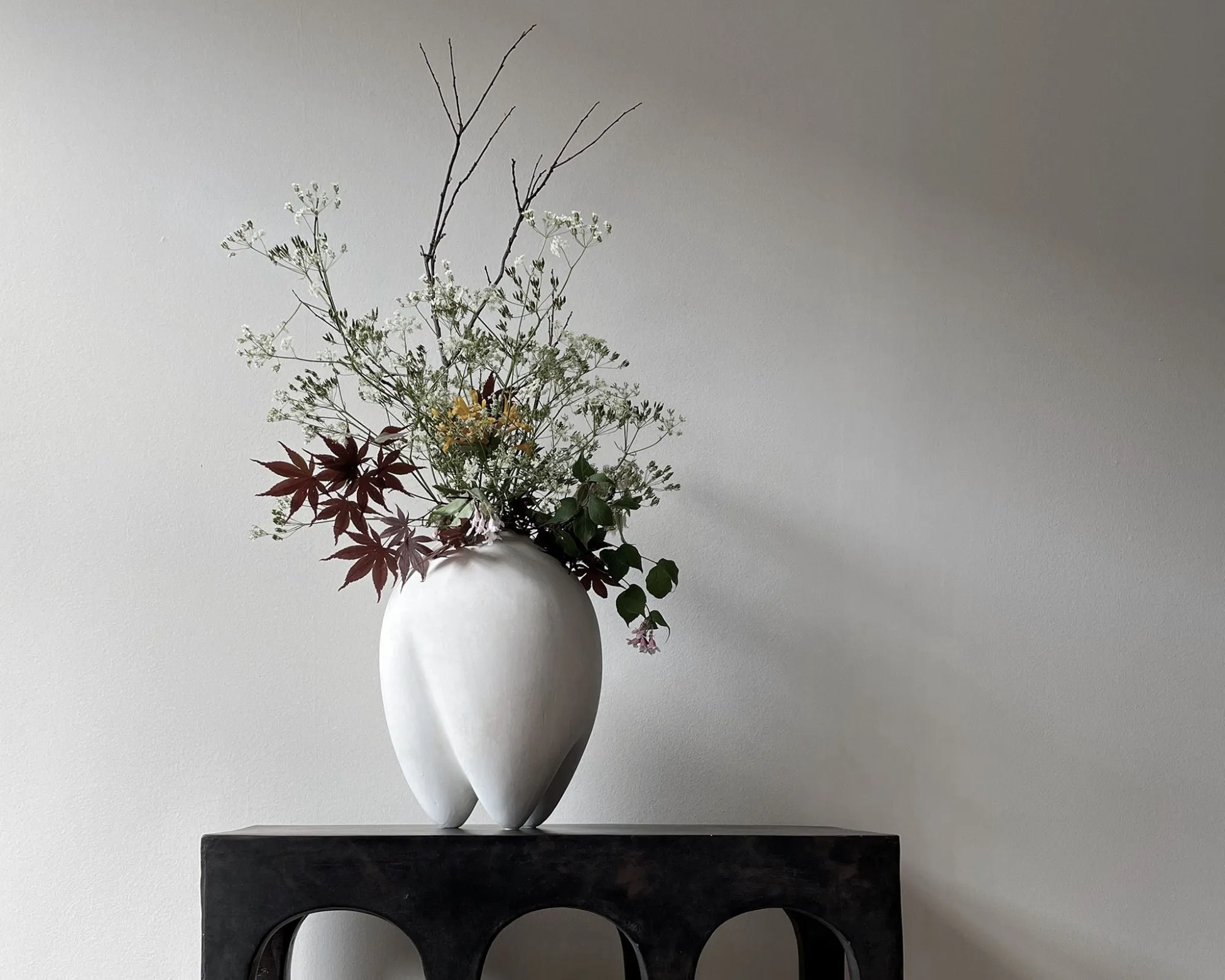 Sumo Vase Slim, Bone White
