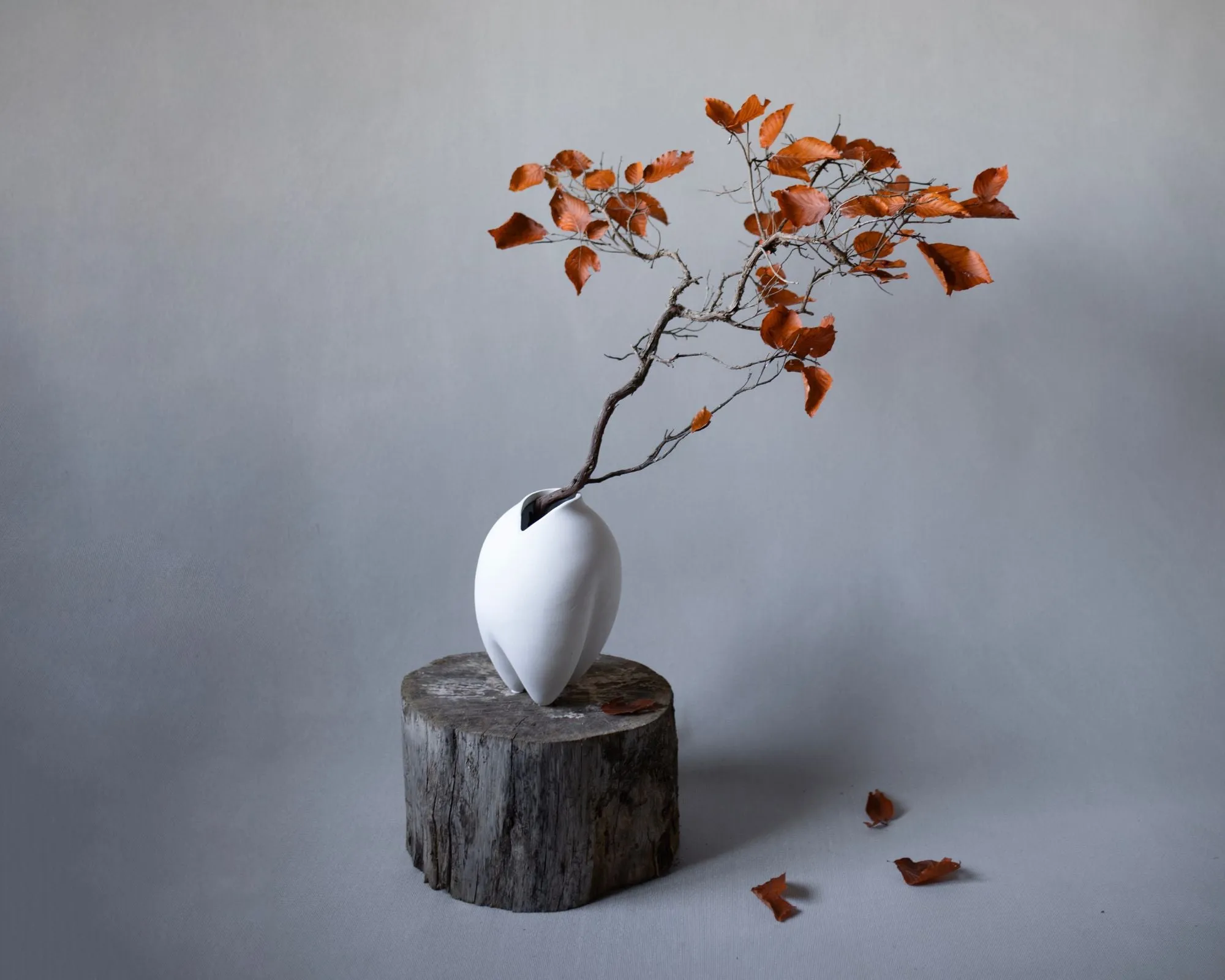 Sumo Vase Slim, Bone White