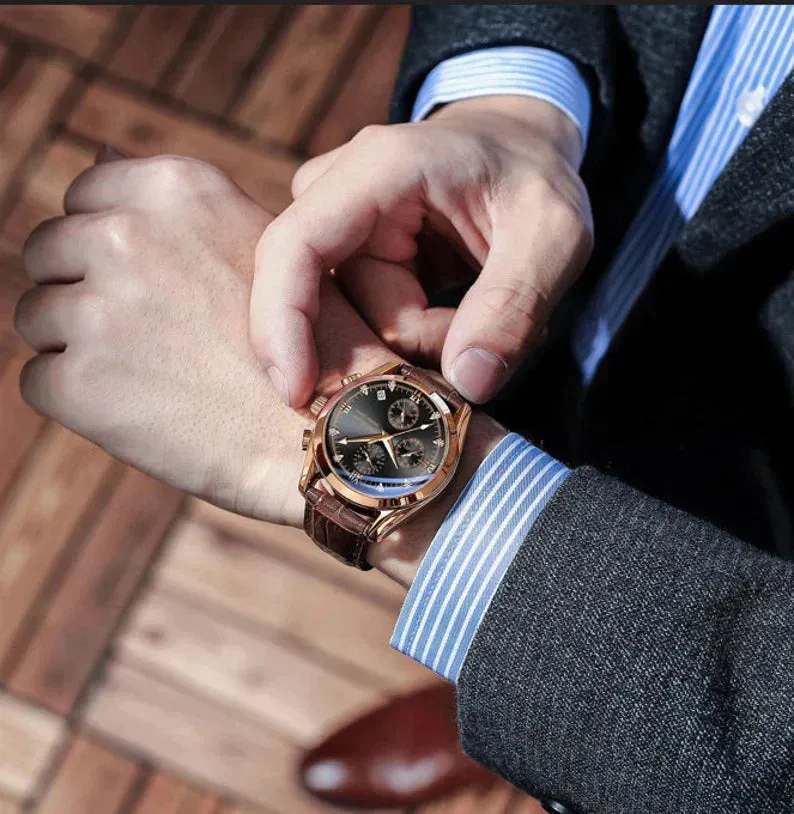 The Topic-Men Watch Fashion Leather Quartz Watches Sport Poedagar