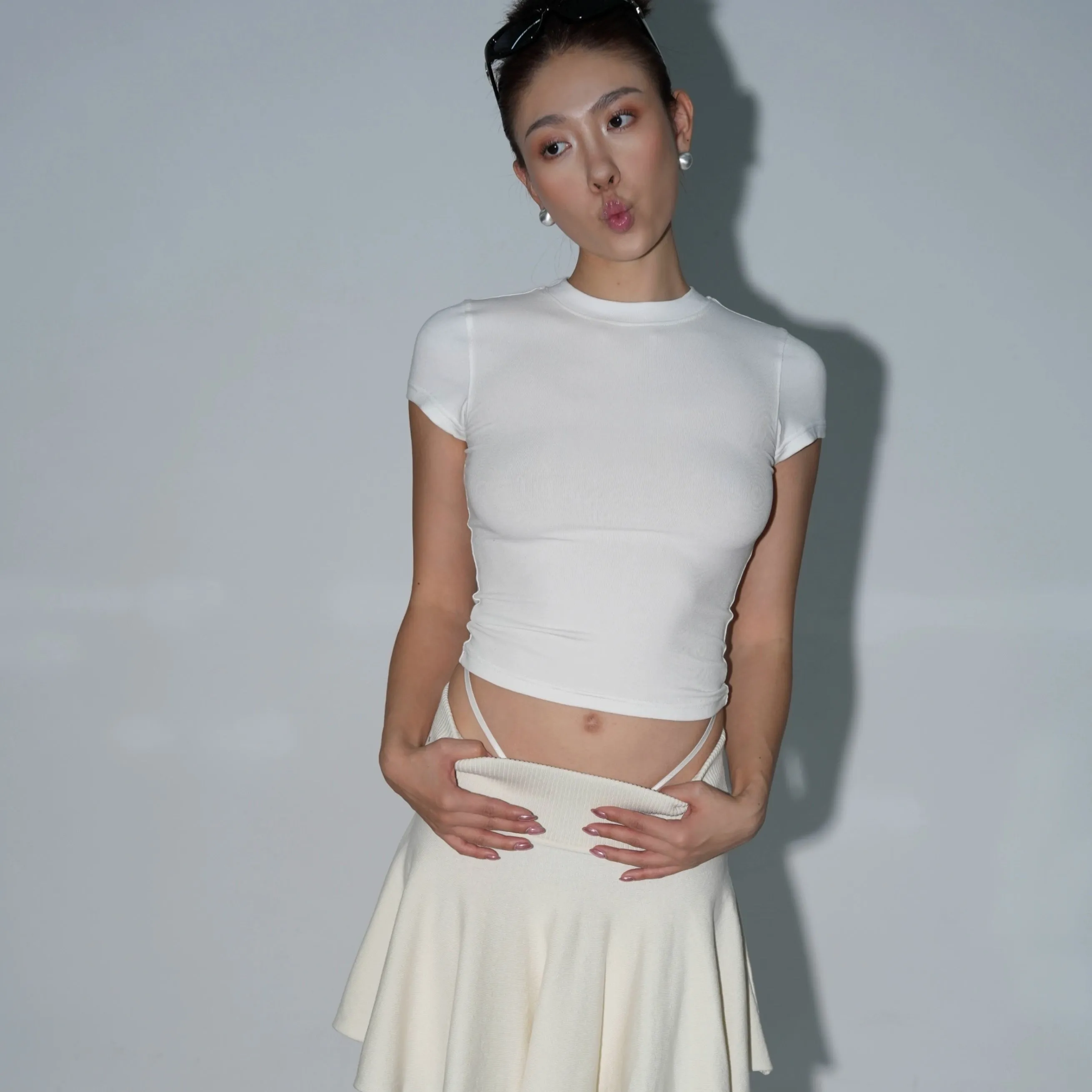 Three-Color Slim T-shirt Fashion Tops