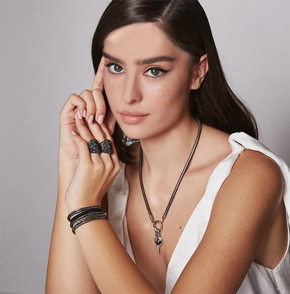 Versatile pendants necklace