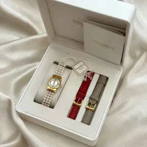 VINTAGE NINA RICCI PEARL INTERCHANGEABLE WATCH